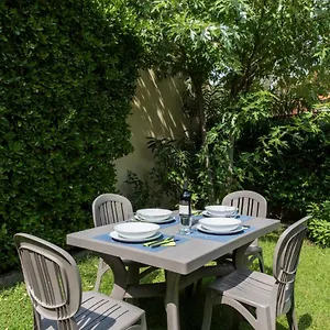 素图拉托丽公寓